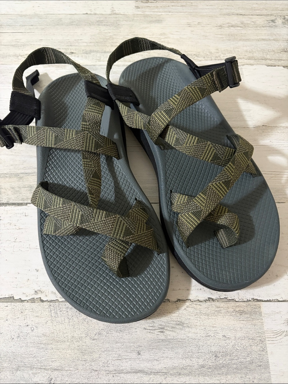 Chaco Men's Olive Green Strapped Sandals Size 11